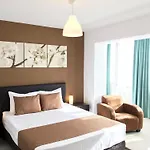 Elysium Lägenhetshotell 3*