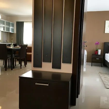Elysium Lägenhetshotell Bukarest