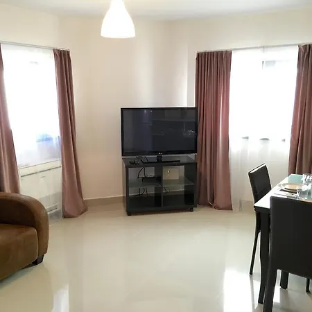 إيليسيوم 3* بوخارست