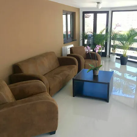 Elysium Aparthotel