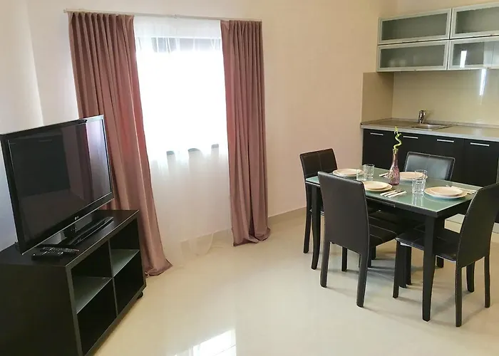 Elysium Hotel apartamentowy 3*