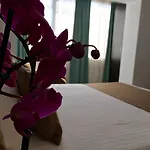 Elysium Apartmanhotel 3*