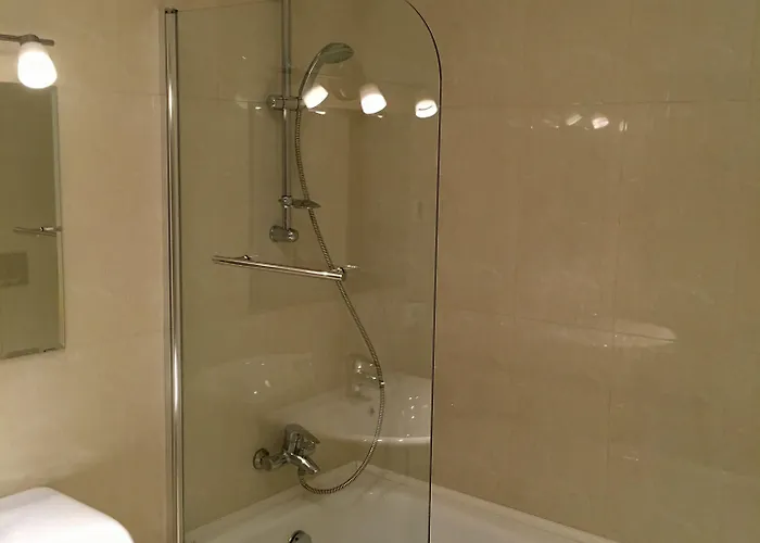 Elysium Apart Otel Bükreş